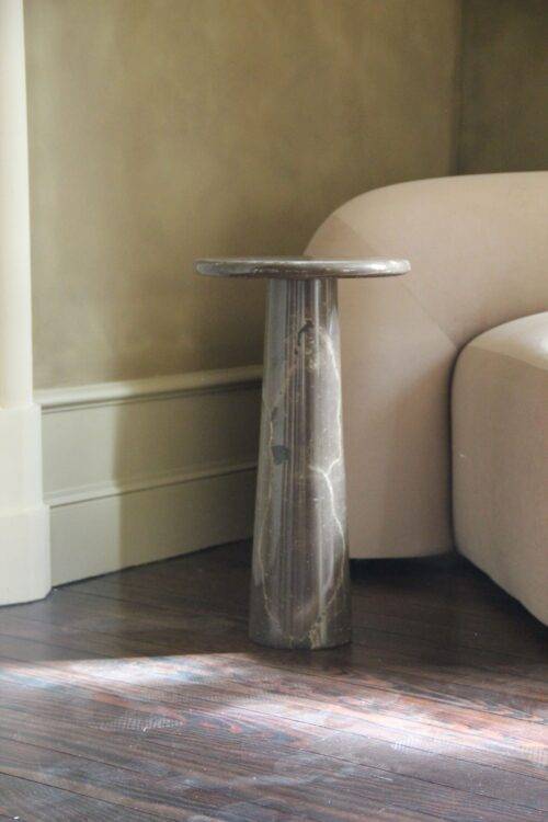 Table d'appoint Mukês | Pièce iconique, marron emperador – Image 3