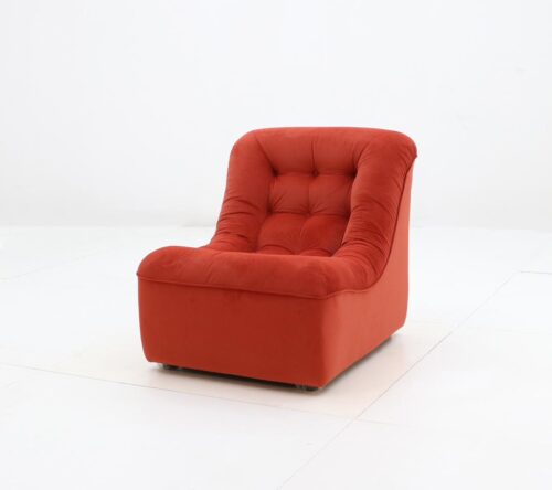 Fauteuil Frida | Fauteuil en velours matelassé décliné en jaune beurre, rouge ou beige